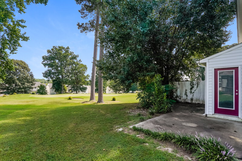 1,725/Mo, 2232 Castle Pines Dr Raleigh, NC 27604 Backyard View