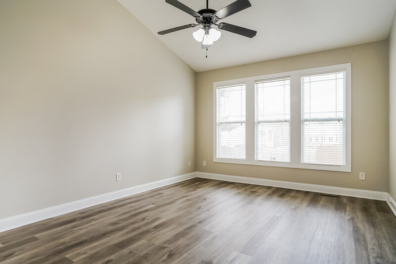 2,260/Mo, 522 Misty Willow Way Rolesville, NC 27571 Main Bedroom View