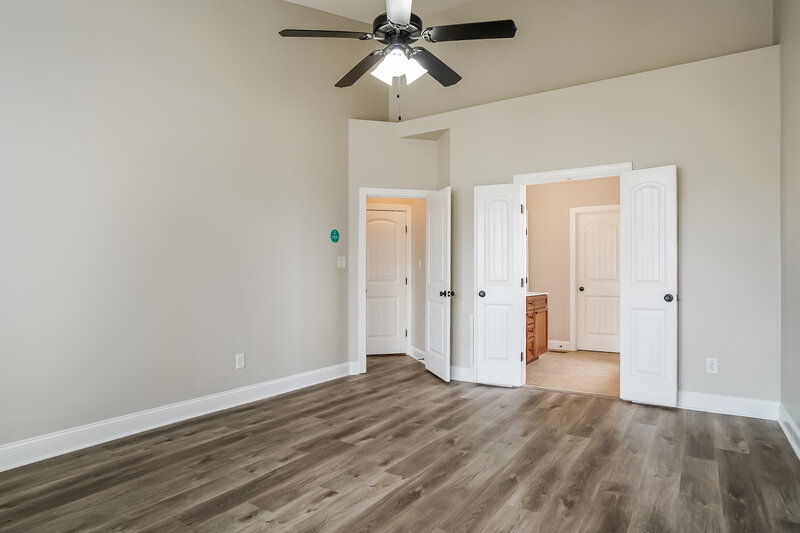 2,260/Mo, 522 Misty Willow Way Rolesville, NC 27571 Main Bedroom View 2