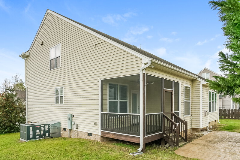 2,260/Mo, 522 Misty Willow Way Rolesville, NC 27571 Rear View