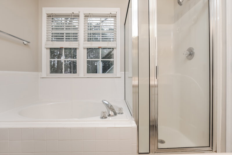 3,180/Mo, 1204 Cleason Ct Wake Forest, NC 27587 Main Bathroom View 2