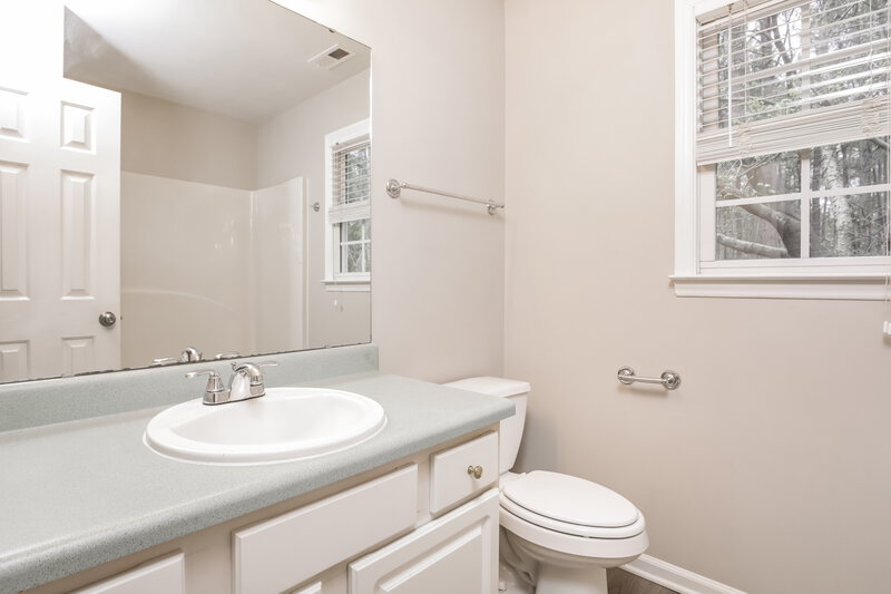 3,180/Mo, 1204 Cleason Ct Wake Forest, NC 27587 Bathroom View