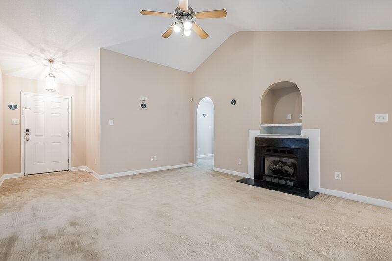 1,650/Mo, 5609 Tealbrook Dr Raleigh, NC 27610 Living Room View