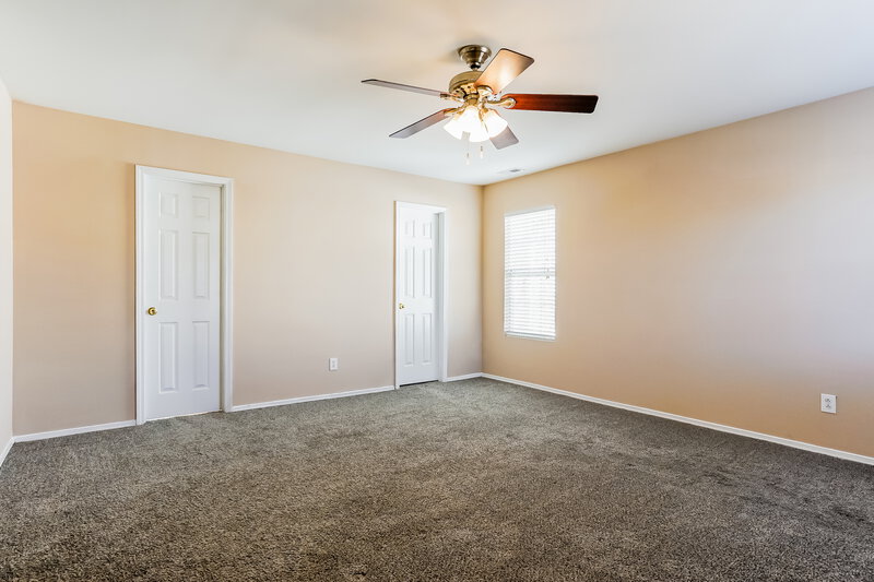 1,750/Mo, 1013 Lockberry Ct Clayton, NC 27520 Main Bedroom View