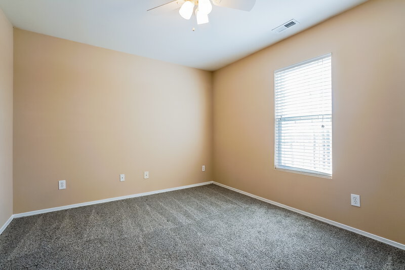 1,750/Mo, 1013 Lockberry Ct Clayton, NC 27520 Bedroom View