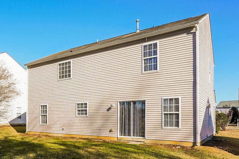 1,750/Mo, 1013 Lockberry Ct Clayton, NC 27520 Rear View