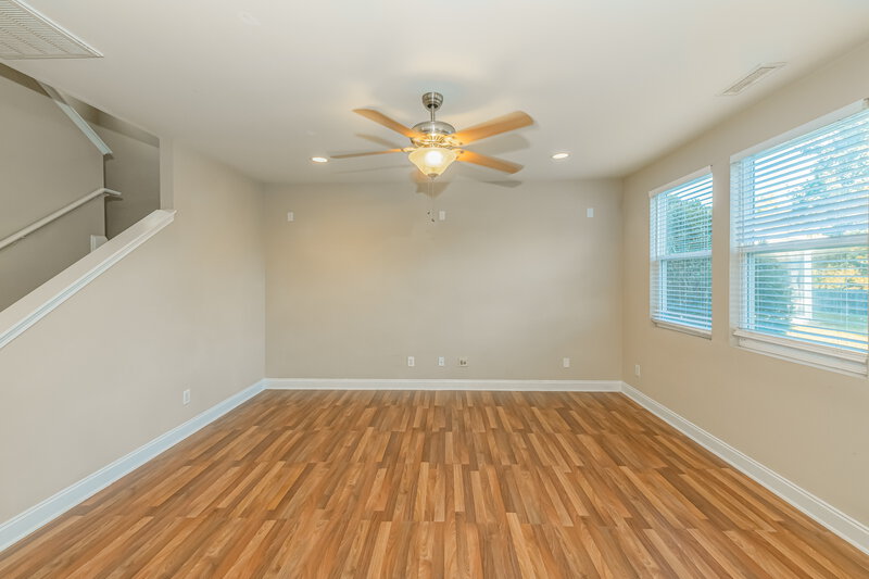 1,880/Mo, 172 Cinder Cross Way Garner, NC 27529 Living Room View