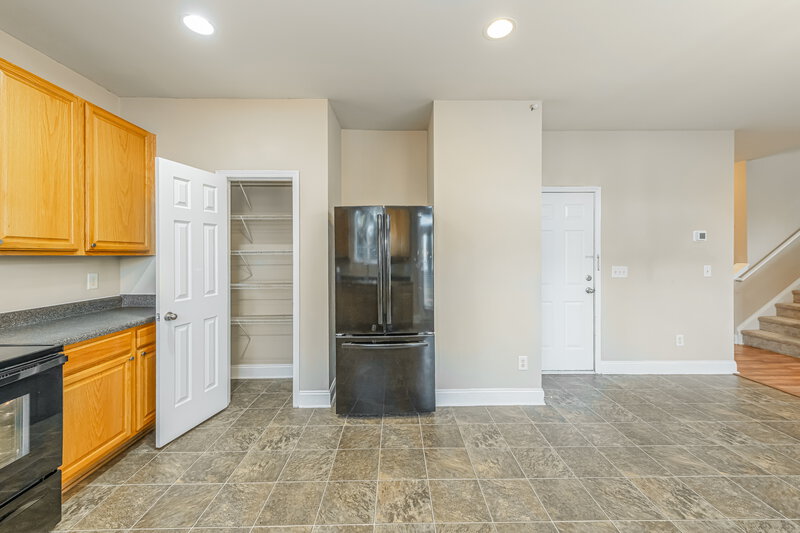 1,880/Mo, 172 Cinder Cross Way Garner, NC 27529 Kitchen View 2