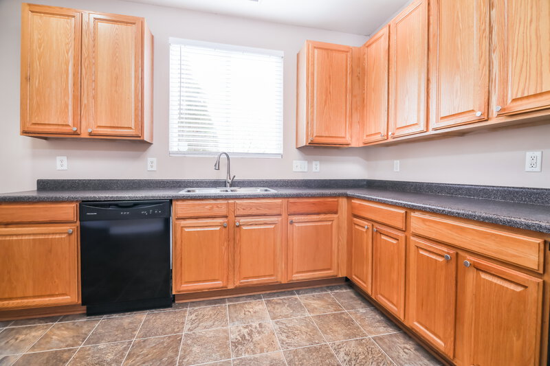 3,310/Mo, 172 Cinder Cross Way Garner, NC 27529 Kitchen View 2