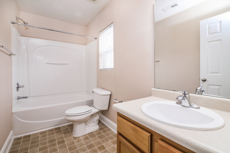 3,310/Mo, 172 Cinder Cross Way Garner, NC 27529 Bathroom View