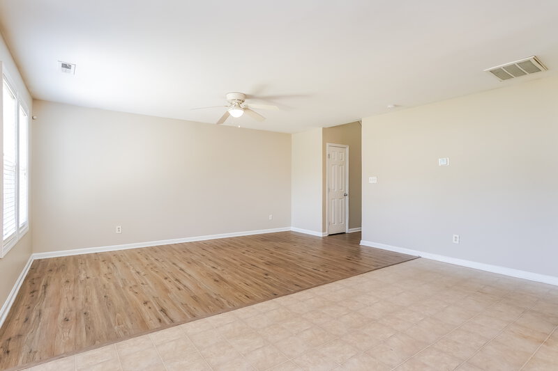 1,810/Mo, 3621 Rendition St Raleigh, NC 27610 Living Room View 2