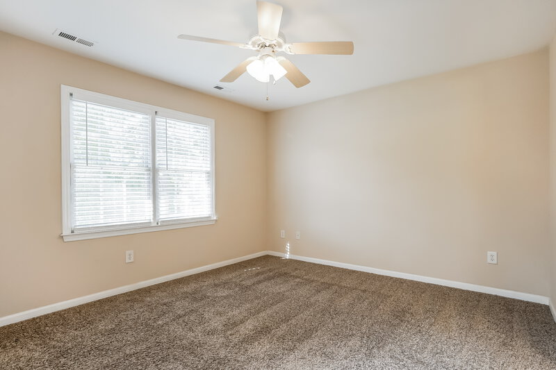2,065/Mo, 809 E Ivy Valley Dr Fuquay Varina, NC 27526 Main Bedroom View