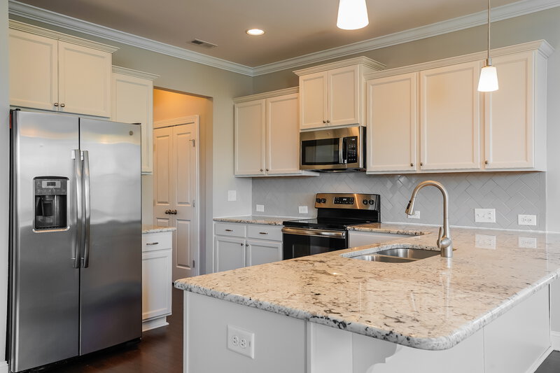2,410/Mo, 30 Brookford Ct Garner, NC 27529 Kitchen View