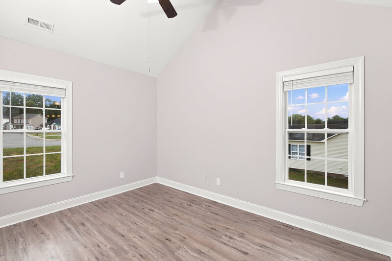 1,595/Mo, 662 Landing View Dr Wendell, NC 27591 Primary Bedroom View