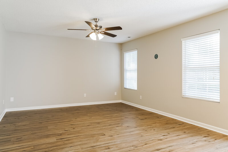 1,845/Mo, 409 Texanna Way Holly Springs, NC 27540 Living Room View