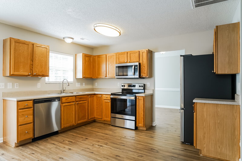 1,845/Mo, 409 Texanna Way Holly Springs, NC 27540 Kitchen View