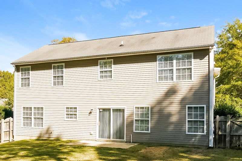 1,845/Mo, 409 Texanna Way Holly Springs, NC 27540 Rear View