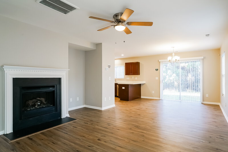 2,010/Mo, 8174 Cohosh Ct Raleigh, NC 27616 Living Room View