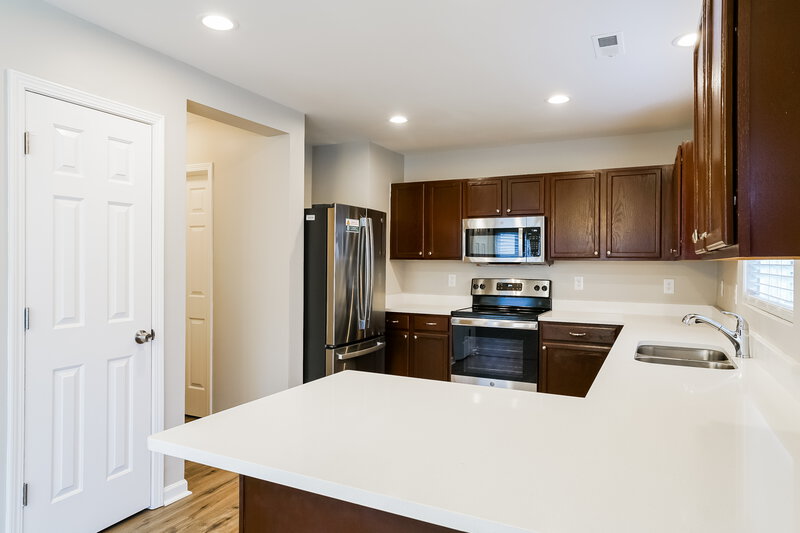 2,010/Mo, 8174 Cohosh Ct Raleigh, NC 27616 Kitchen View 2