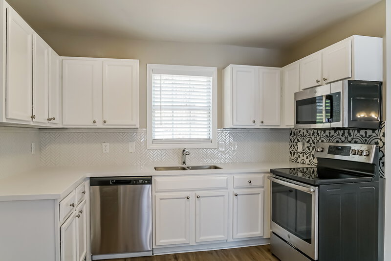 1,655/Mo, 69 Nancy Ct Clayton, NC 27520 Kitchen View 2