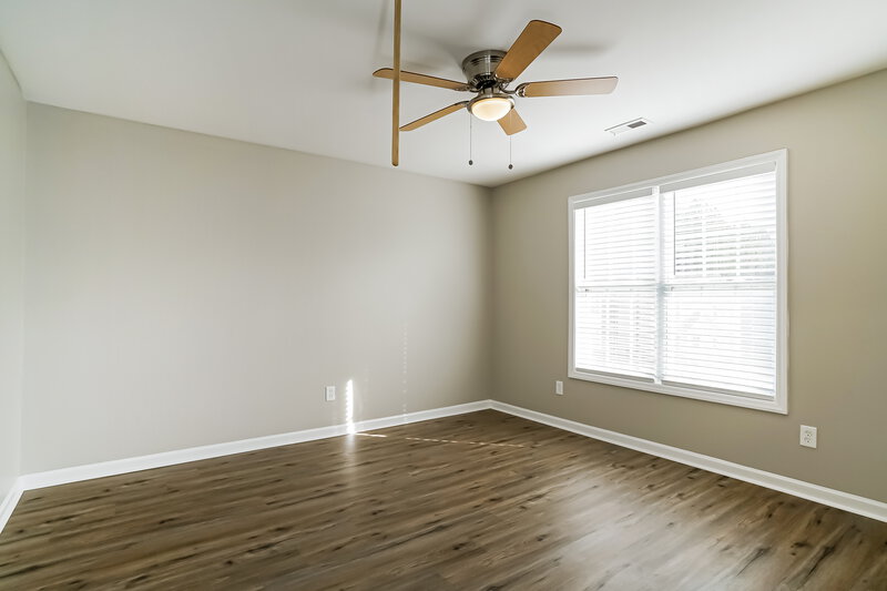 1,655/Mo, 69 Nancy Ct Clayton, NC 27520 Main Bedroom View