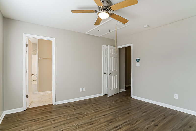 1,655/Mo, 69 Nancy Ct Clayton, NC 27520 Main Bedroom View 2