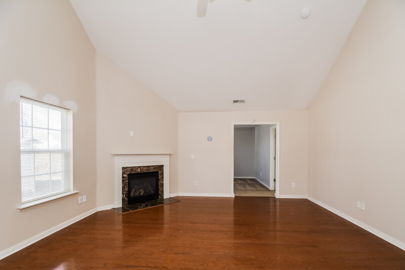 2,235/Mo, 222 Timber Meadow Lake Dr Fuquay Varina, NC 27526 Living Room View