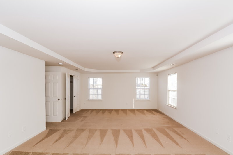 2,235/Mo, 222 Timber Meadow Lake Dr Fuquay Varina, NC 27526 Main Bedroom View
