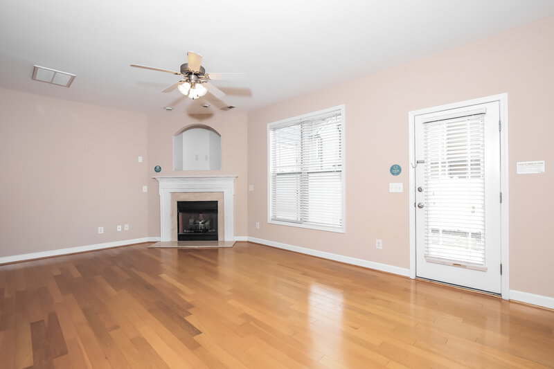 1,730/Mo, 115 Leighann Ridge Ln Rolesville, NC 27571 Living Room View 2