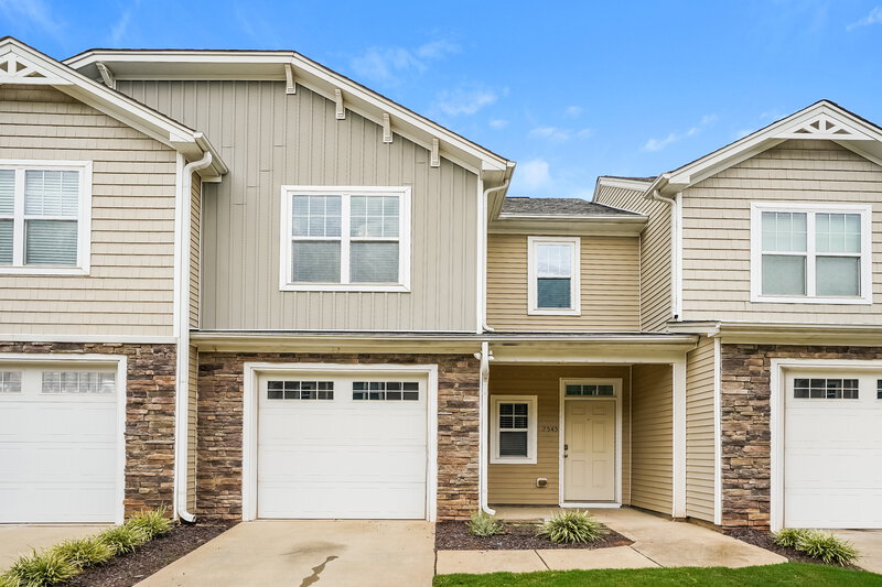 1,920/Mo, 2545 Spring Oaks Way Raleigh, NC 27614 External View