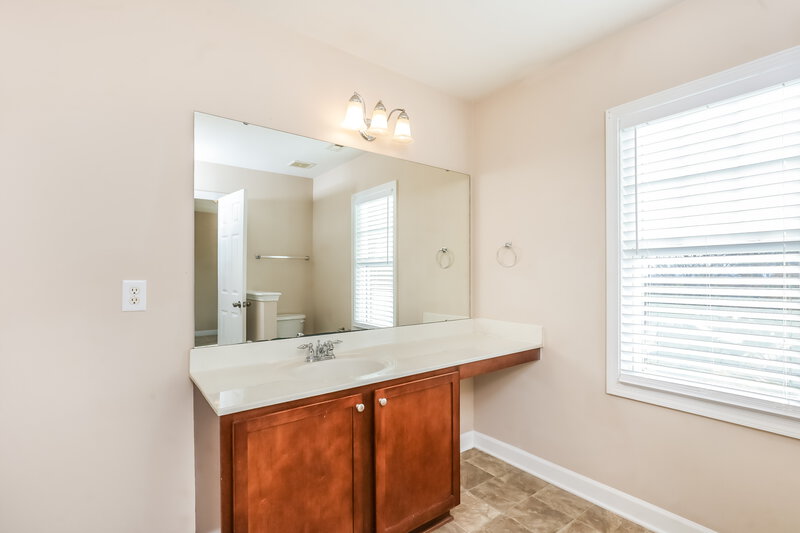 2,090/Mo, 2545 Spring Oaks Way Raleigh, NC 27614 Kitchen View 2