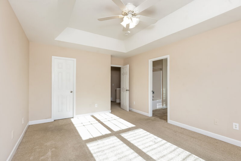 2,090/Mo, 2545 Spring Oaks Way Raleigh, NC 27614 Main Bedroom View 2