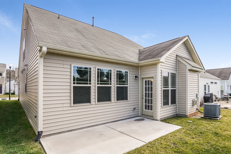 1,905/Mo, 34 Wensley Ct Clayton, NC 27527 Rear View