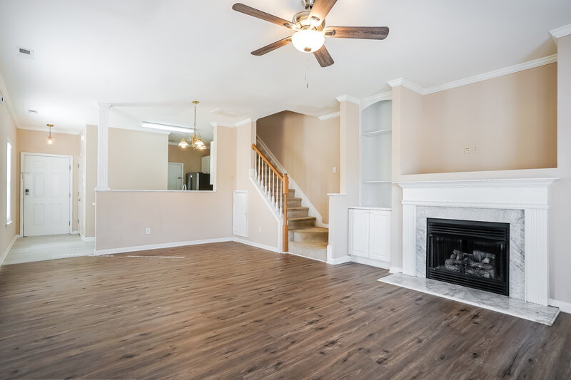 1,595/Mo, 2000 Persimmon Ridge Dr Raleigh, NC 27604 Living Room View