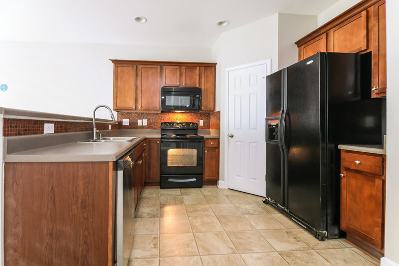 1,770/Mo, 2563 Spring Oaks Way Raleigh, NC 27614 Kitchen View