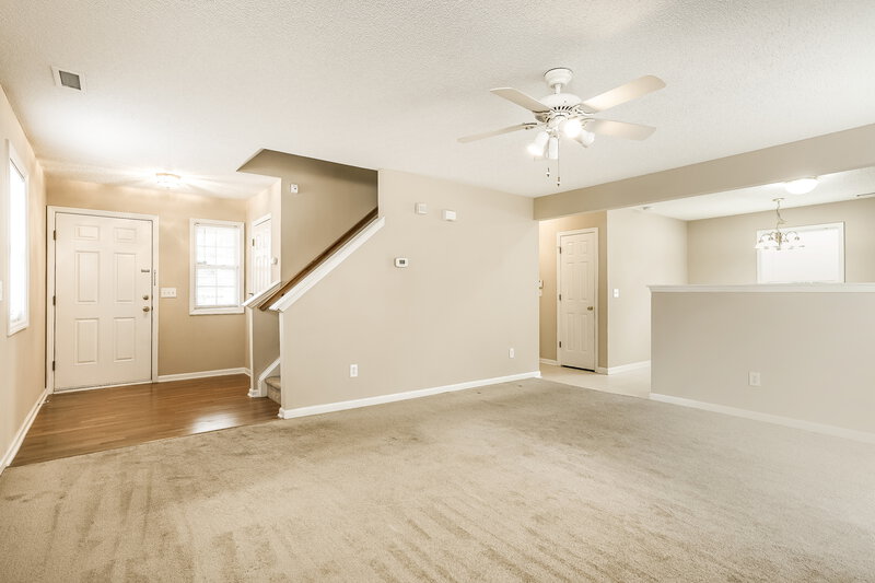 1,870/Mo, 4737 Tommans Trl Raleigh, NC 27616 Living Room View 3