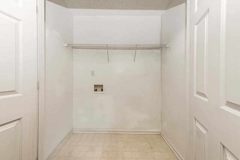1,875/Mo, 4737 Tommans Trl Raleigh, NC 27616 Walk In Closet View