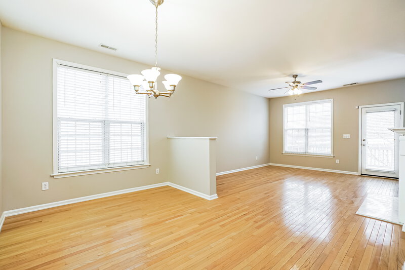 1,770/Mo, 2453 Sapphire Valley Dr Raleigh, NC 27604 Dining Room View 2