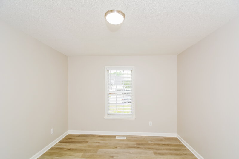 1,925/Mo, 8 Atlantic Ave Benson, NC 27504 Bedroom View 2