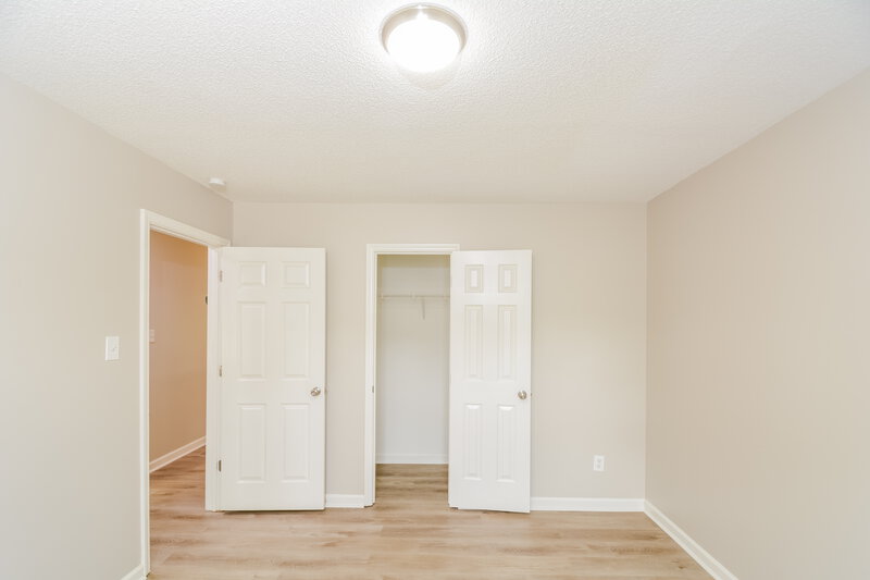 1,925/Mo, 8 Atlantic Ave Benson, NC 27504 Bedroom View 3