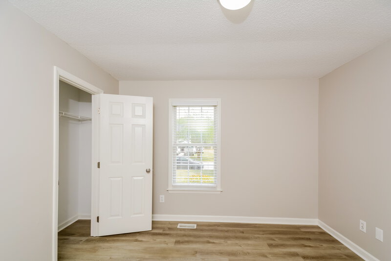 1,925/Mo, 8 Atlantic Ave Benson, NC 27504 Bedroom View 6