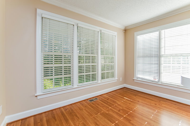 2,520/Mo, 4813 Forest Highland Dr Raleigh, NC 27604 Breakfast Nook View