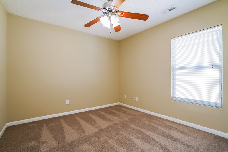 1,995/Mo, 148 Palmdale Ct Holly Springs, NC 27540 Bedroom View