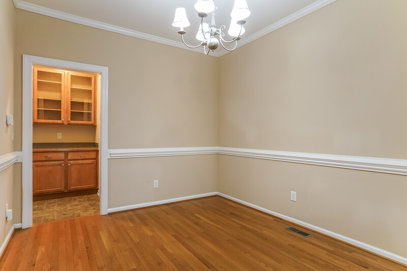 1,910/Mo, 1616 Maizefield Ln Fuquay Varina, NC 27526 Dining Room View 2