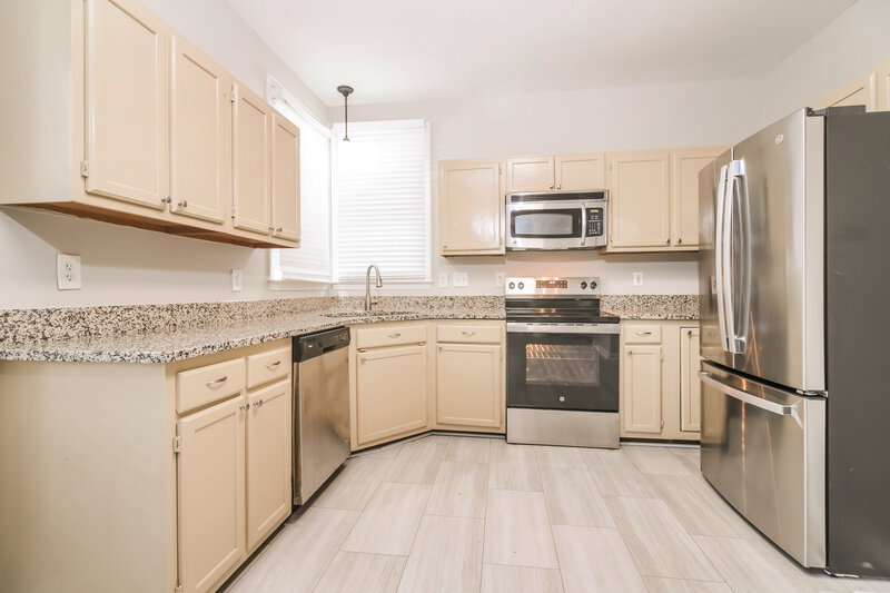 2,740/Mo, 1004 Silverbell Ln Knightdale, NC 27545 Kitchen View