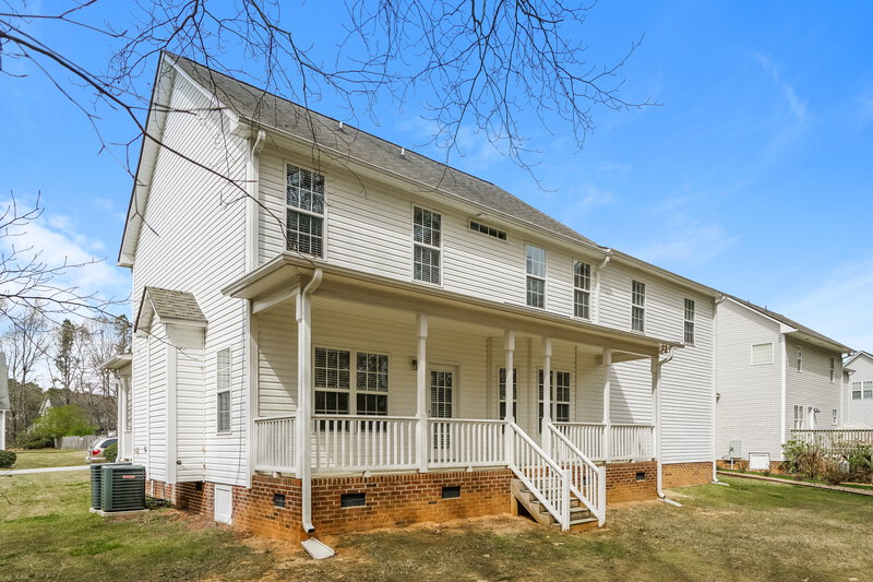 2,200/Mo, 94 Great Oak Dr Garner, NC 27529 Rear View