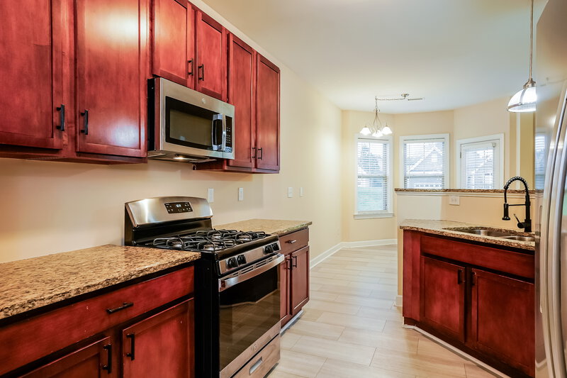 2,130/Mo, 805 New Charleston Dr Fuquay Varina, NC 27526 Misc View 5