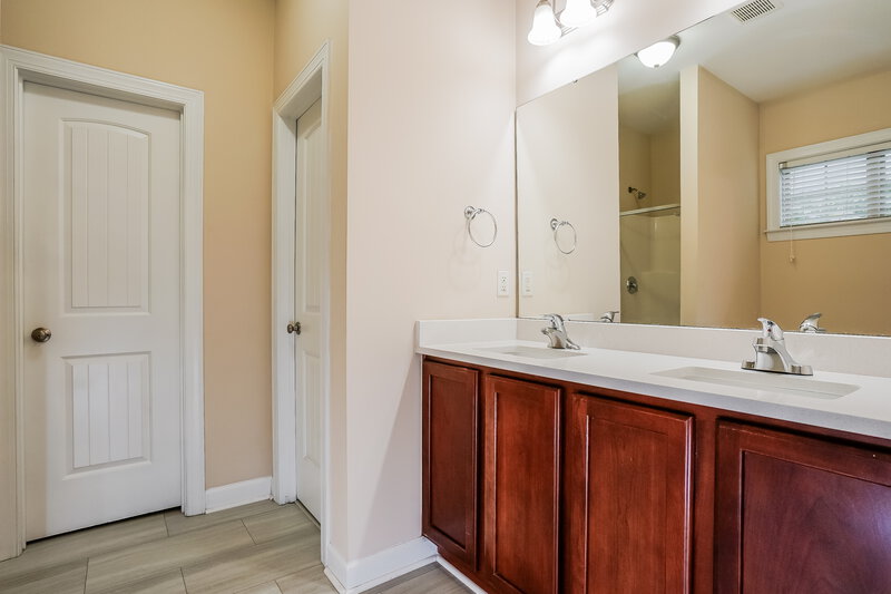 2,130/Mo, 805 New Charleston Dr Fuquay Varina, NC 27526 Misc View 8