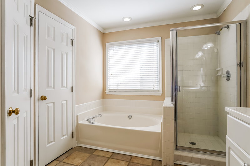 2,020/Mo, 4900 Royal Troon Dr Raleigh, NC 27604 Misc View 10