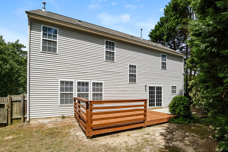 2,255/Mo, 3048 Bethwicke Ct Raleigh, NC 27604 Rear View